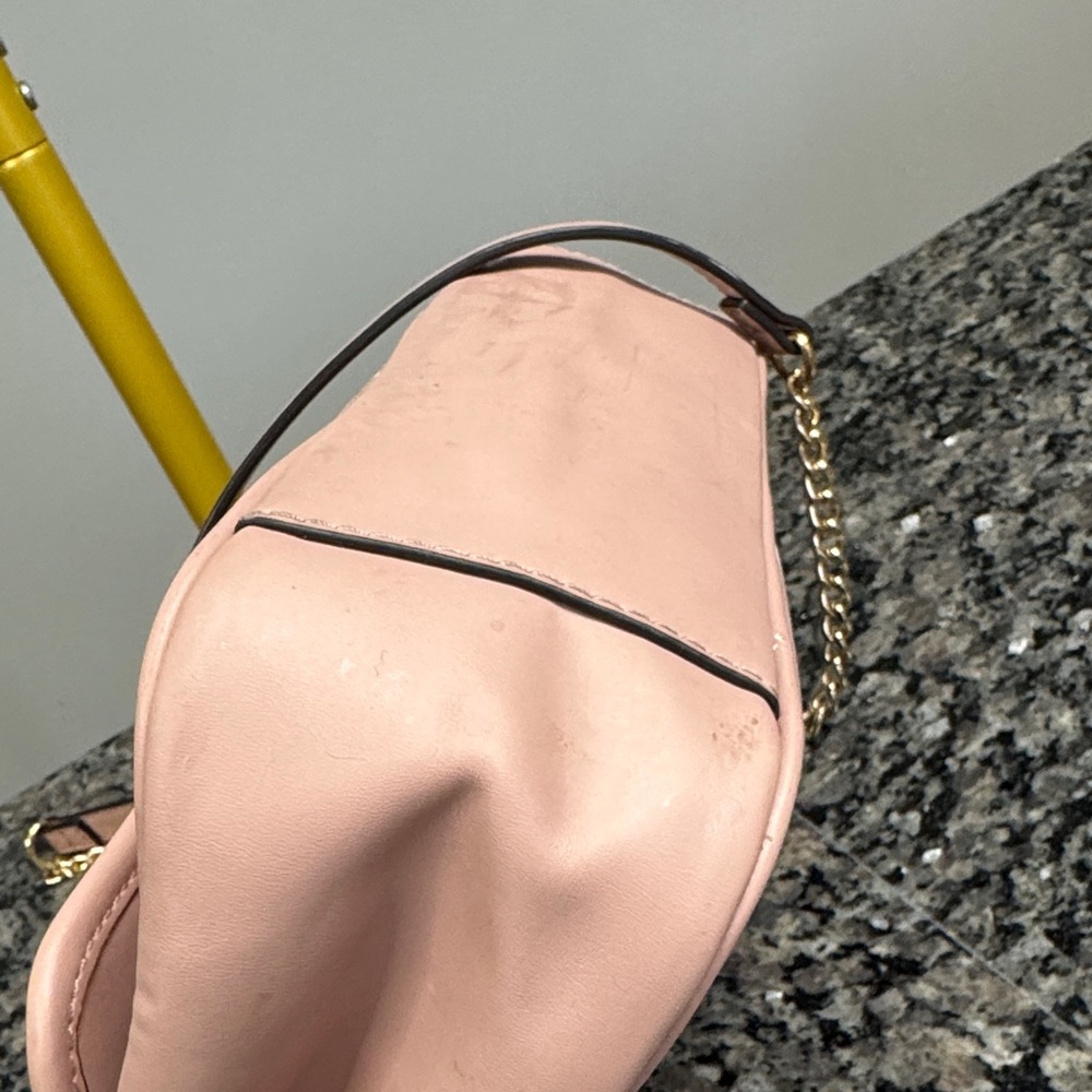 GUESS Blush Logo Chain Shoulder Bag EUC - Picture 6 of 16